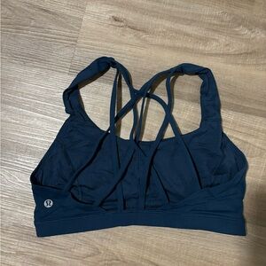 lululemon women’s sports bra color blue size 8